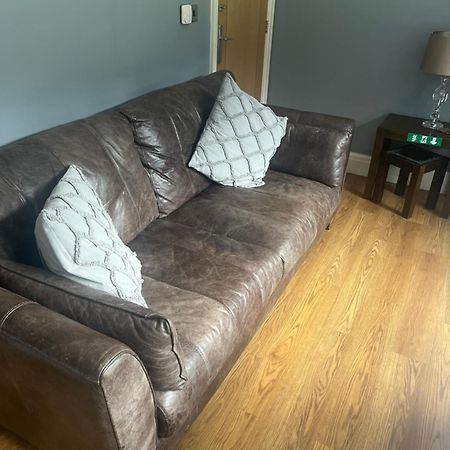 The Kings Suite Oak Drive, Colwyn Bay Ll29 7Yp First Floor Экстерьер фото